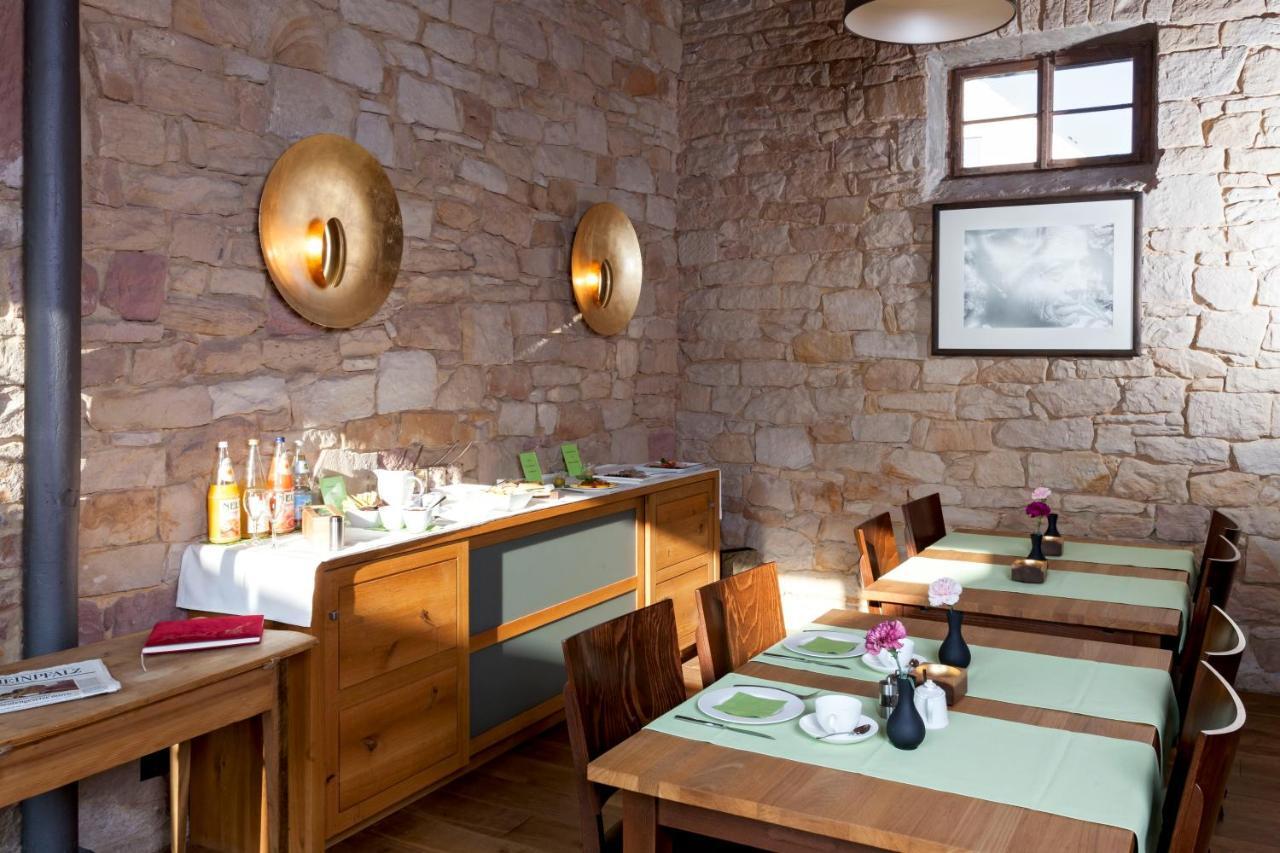 Wachenheim an der Weinstraße Rieslinghof酒店 外观 照片